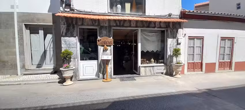 Taberna loja da esta&ccedil;&atilde;o