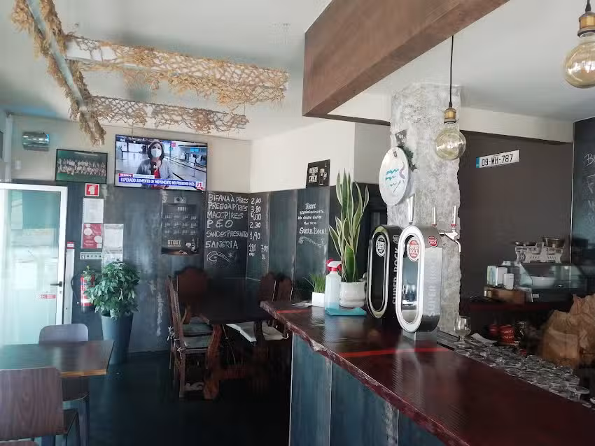 Taberna Pires & Friends