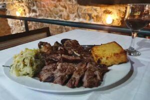 Taberna Ti Jo&atilde;o