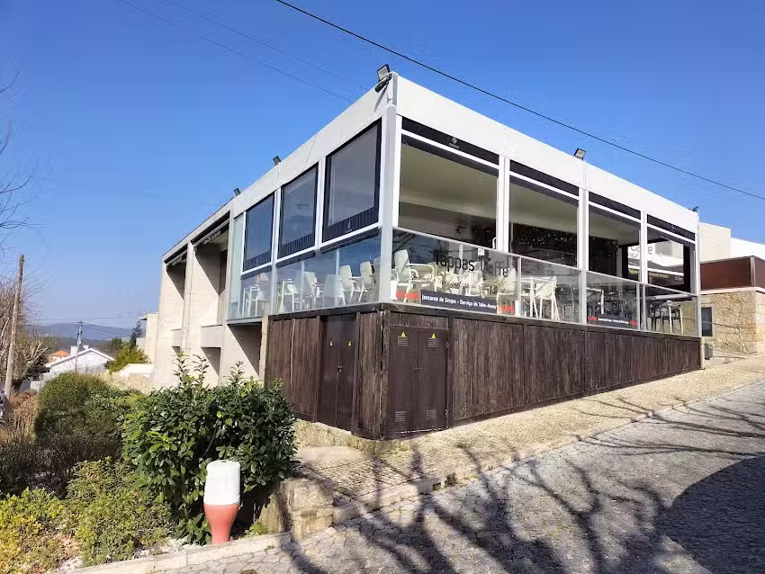 Tappas Caff&eacute; S. Tiago