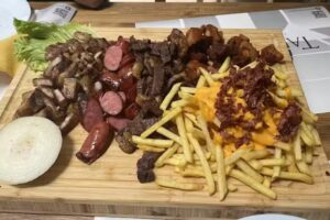 Tardezinha Lounge Bar