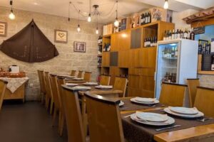 Tasquinha de Laf&otilde;es