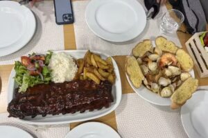 Terceira Ilha dos Bravos Bar & Grill