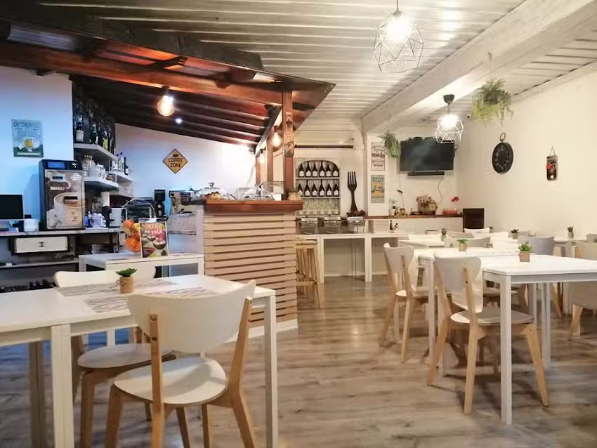 Tert&uacute;lia de Sabores