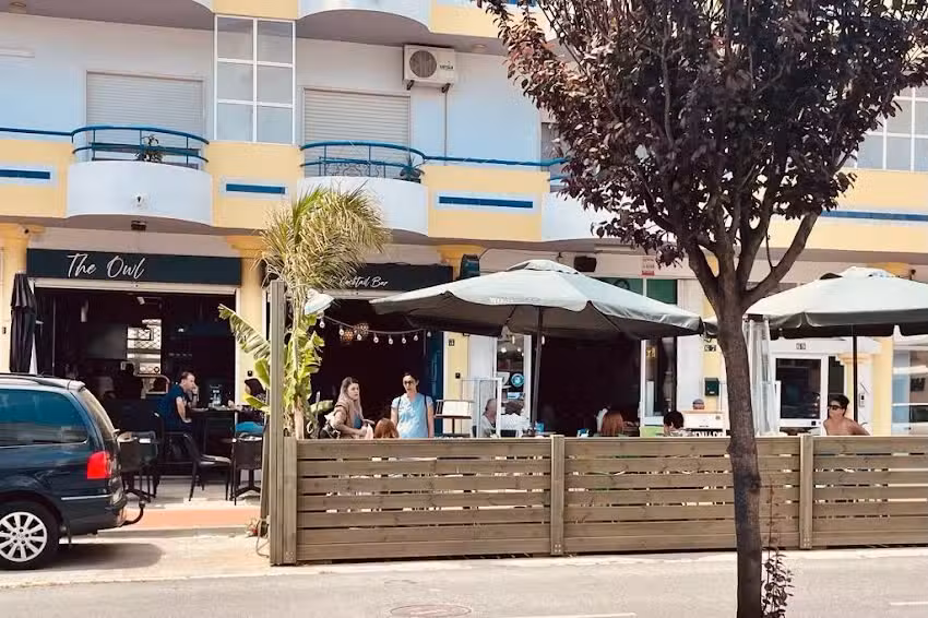 The Owl &ndash; Restaurante & Cocktail Bar