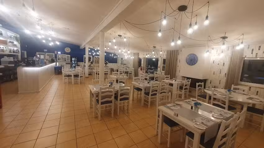 The Palmeiras Restaurant Bar Cafe