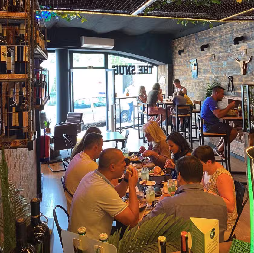 The Snug Smoke House