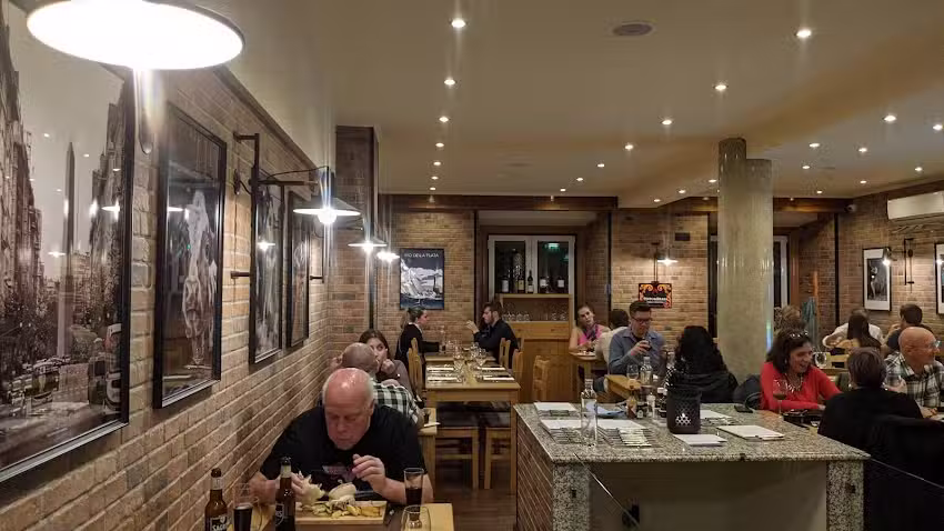 Tinto & Brasa Parrilla Argentina