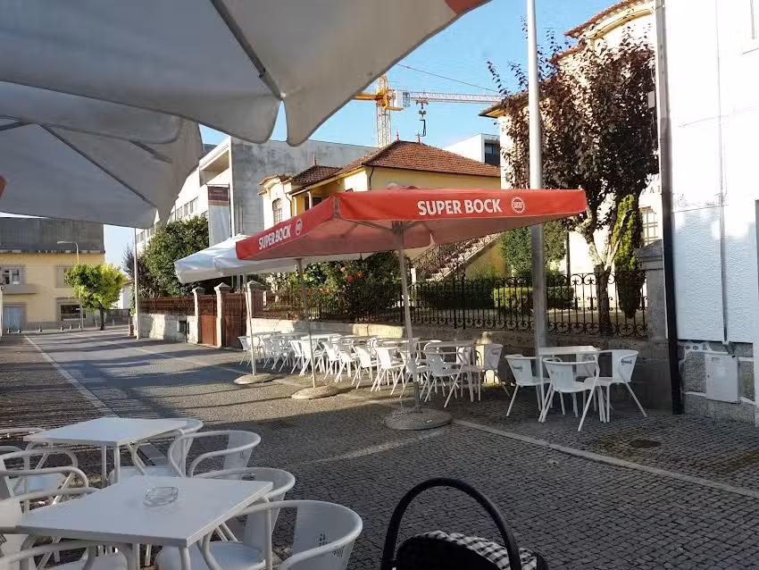 Tren&oacute; Caffe