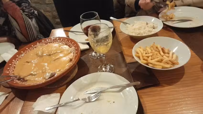 Tr&ecirc;s.Oito.Quatro