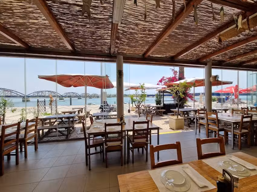 &Uacute; Ven&acirc;ncio