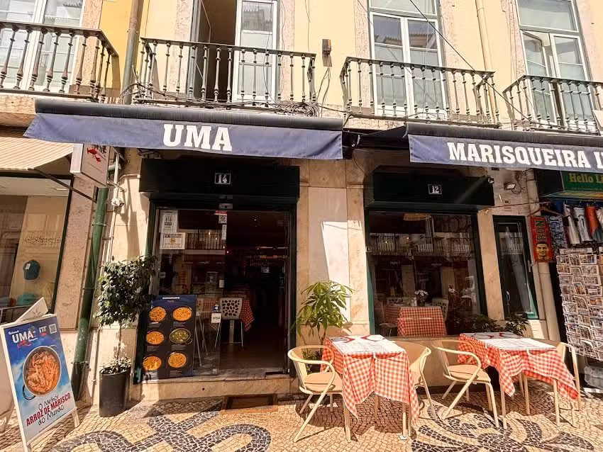 Uma Marisqueira II (R. do Com&eacute;rcio )