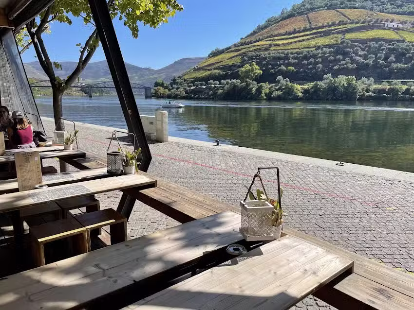 Vale do Tabua Wine & Tapas