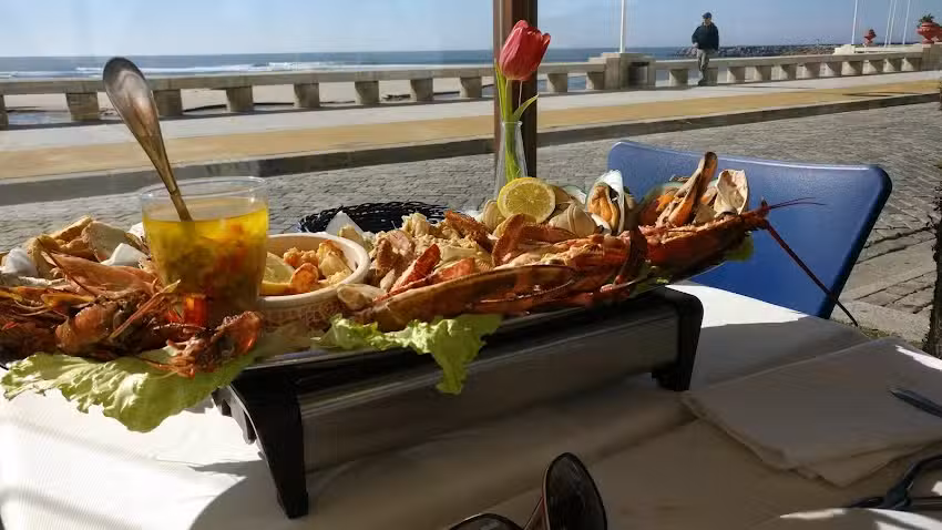 Vit&oacute;ria Mar
