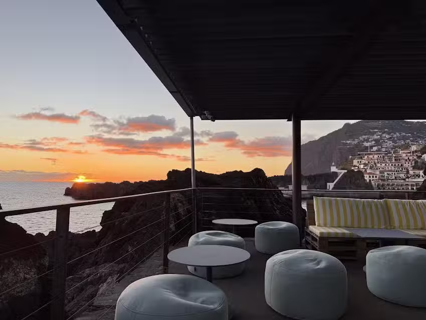 Windy Bar