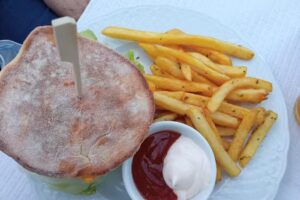 Xavi&rsquo;s lounge caf&eacute; & petiscos