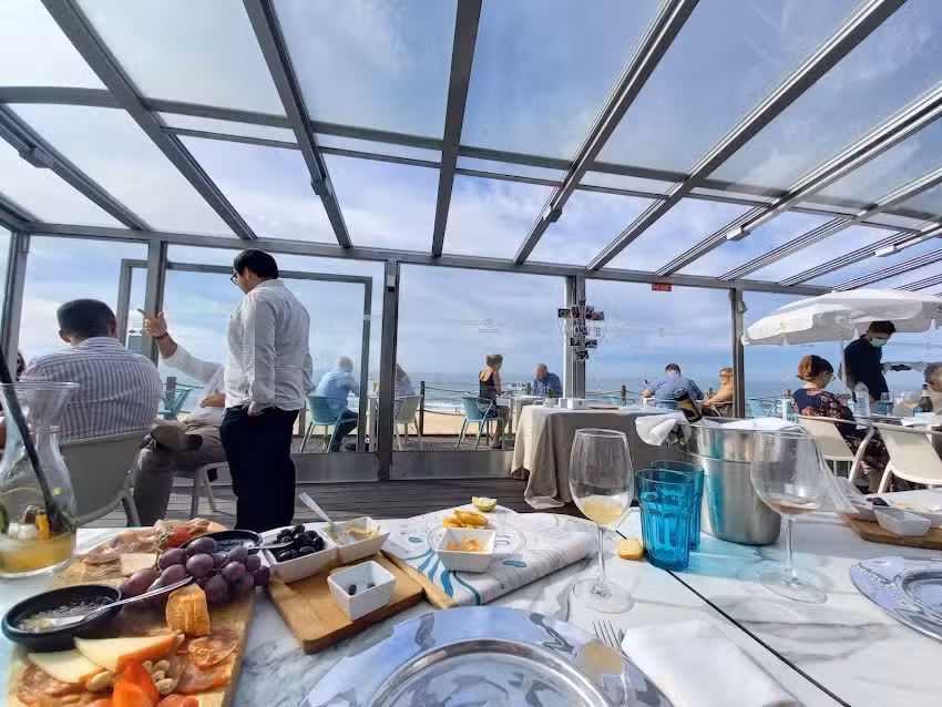 Xiringuito Beach Club