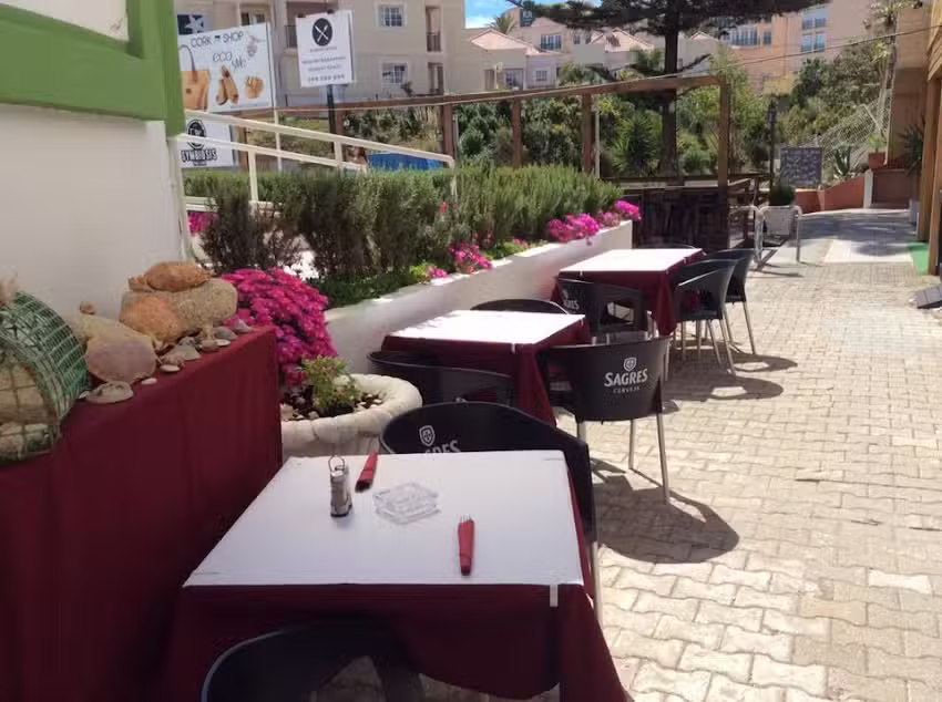 Z&eacute; Z&eacute; Bistro Bar